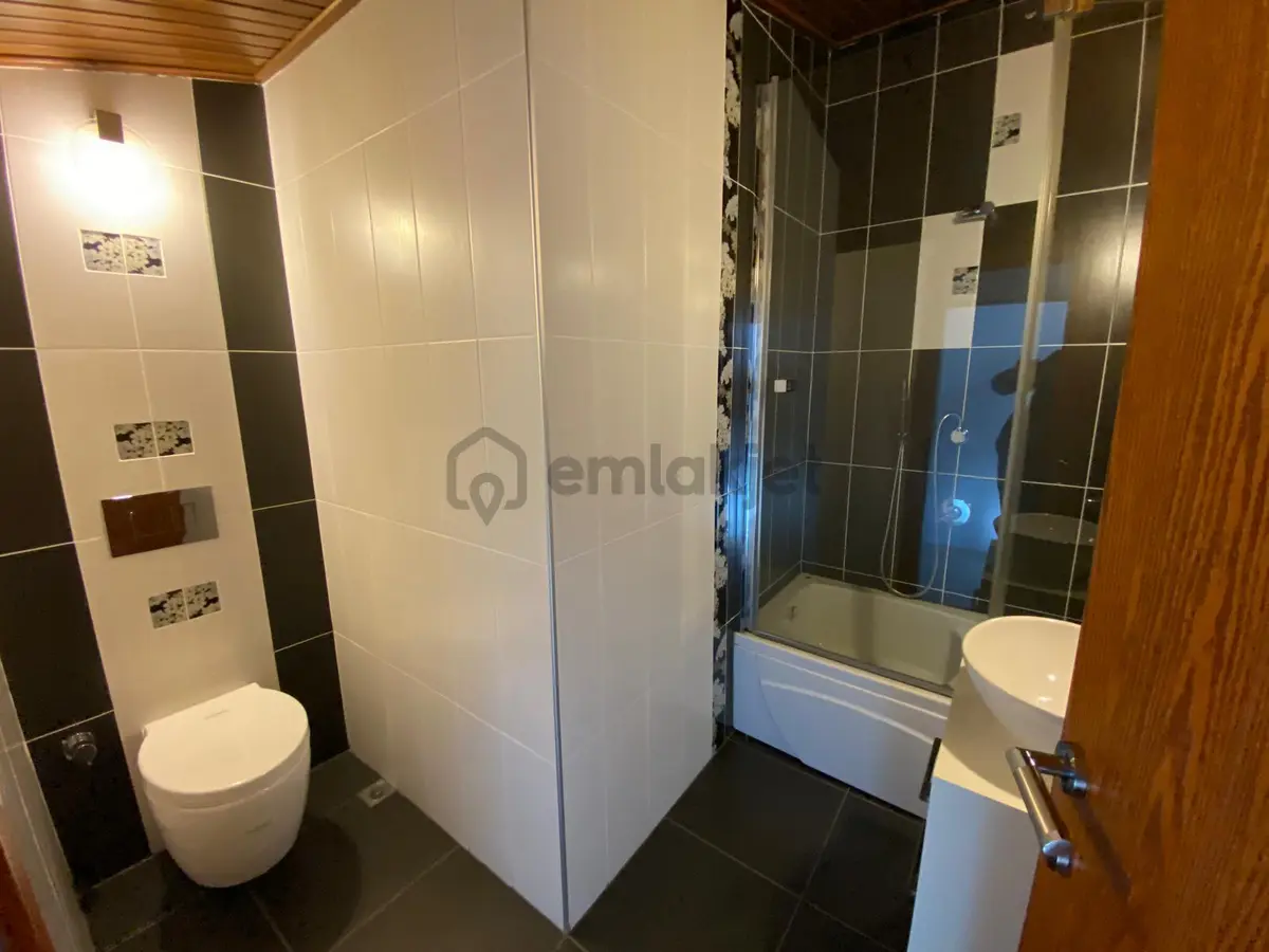 Dallıca Mevkisinde Lüxs Villa 4+1 Triplexs - 30