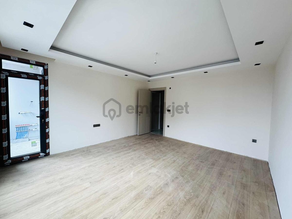 Acill! Arnavutköy Site İçerisinde Satılık 2. Kat 3+1 Daire - 14