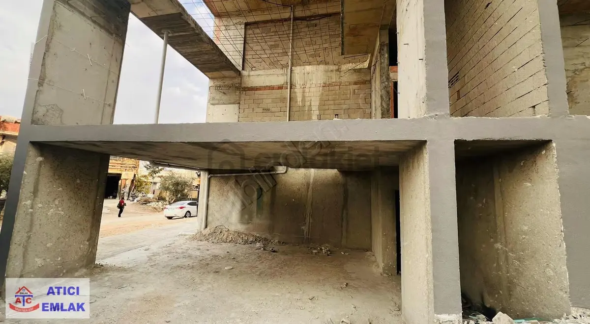 Atc'dan Kozan Yolunda 3 Katlı Satılık İş Yeri - 3