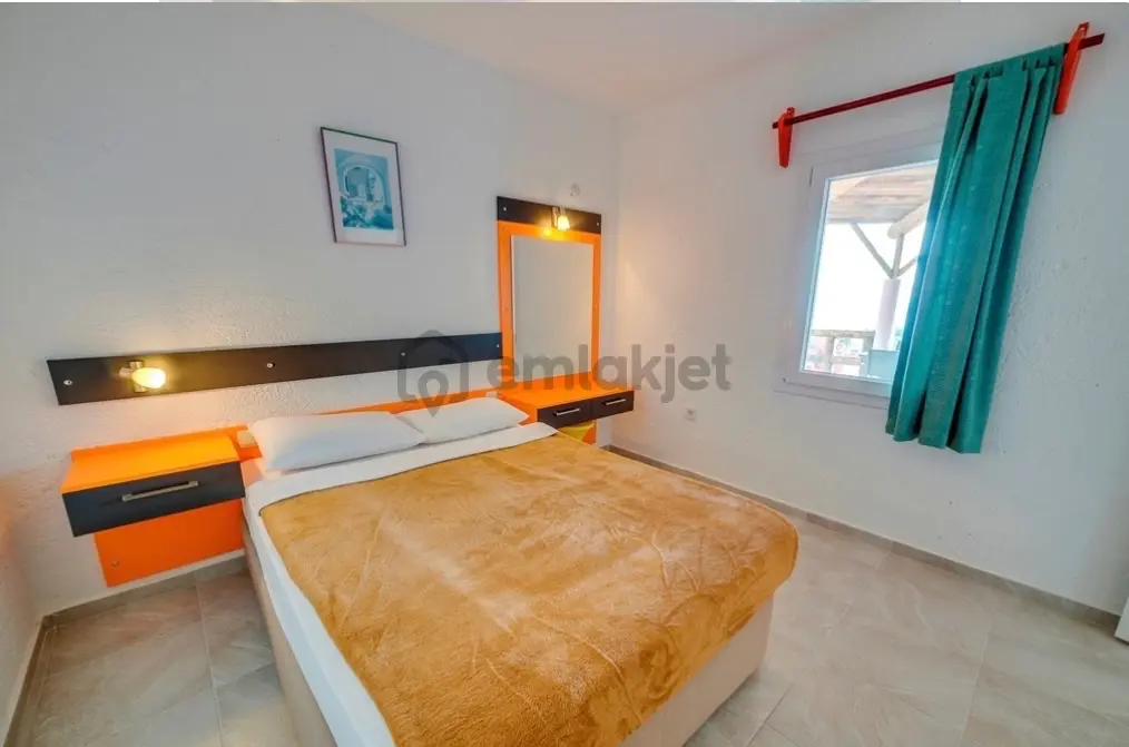 Sahibinden Üst Kat Geniş Daire Tapulu Deniz Manzaralı - 8