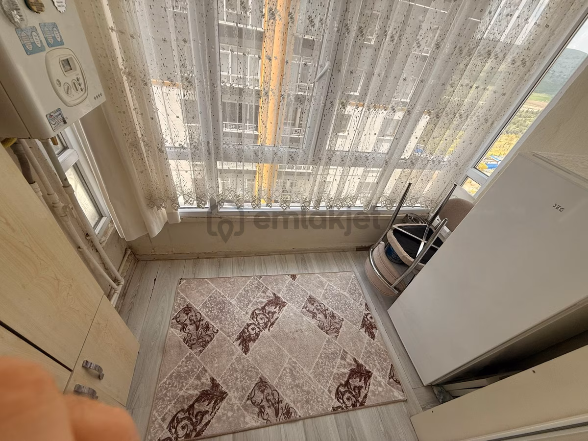 Keçiörende 4+1 Site İçinde Kısmı Manzaralı Geniş Köktapu Daire - 15