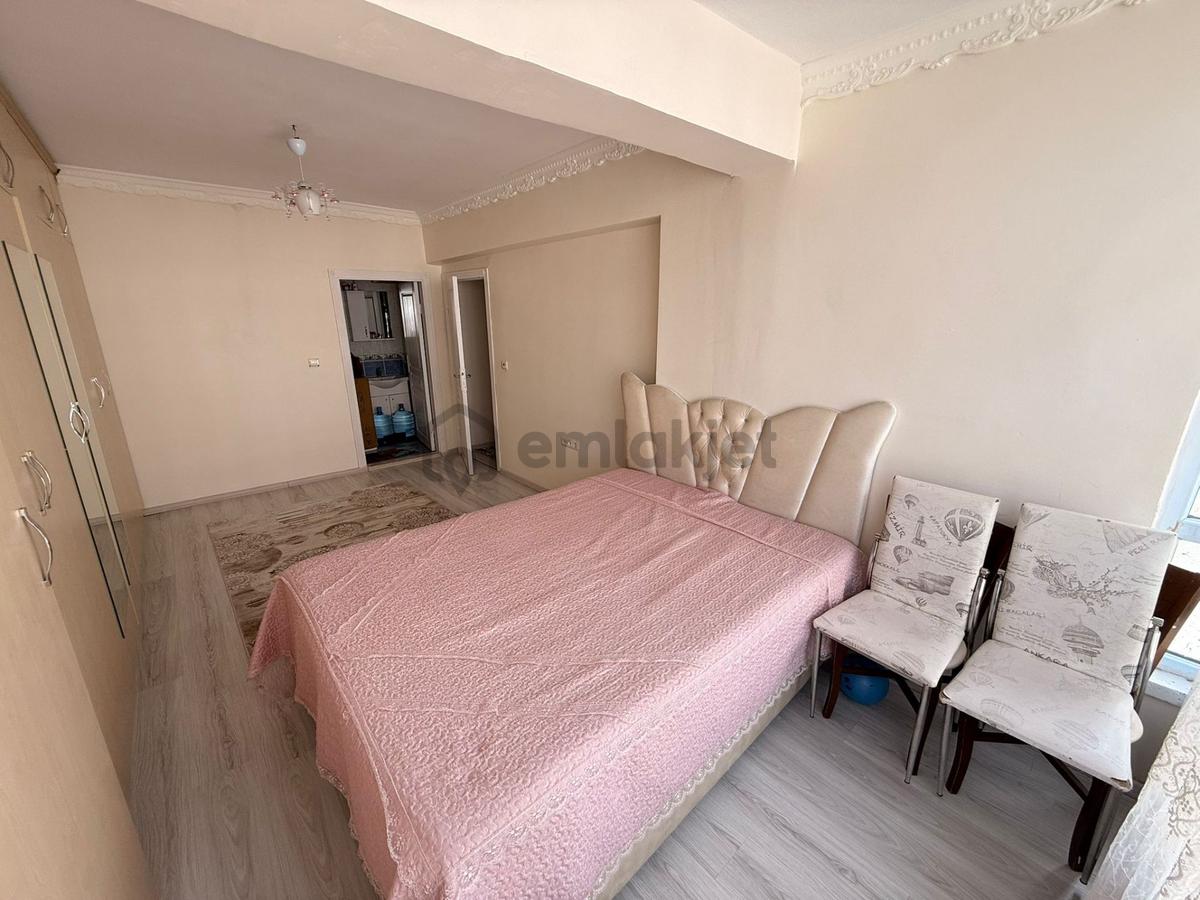Keçiörende 4+1 Site İçinde Kısmı Manzaralı Geniş Köktapu Daire - 24