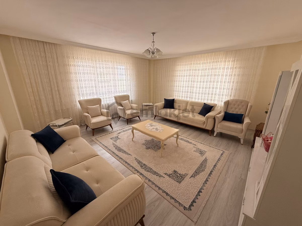 Keçiörende 4+1 Site İçinde Kısmı Manzaralı Geniş Köktapu Daire - 23