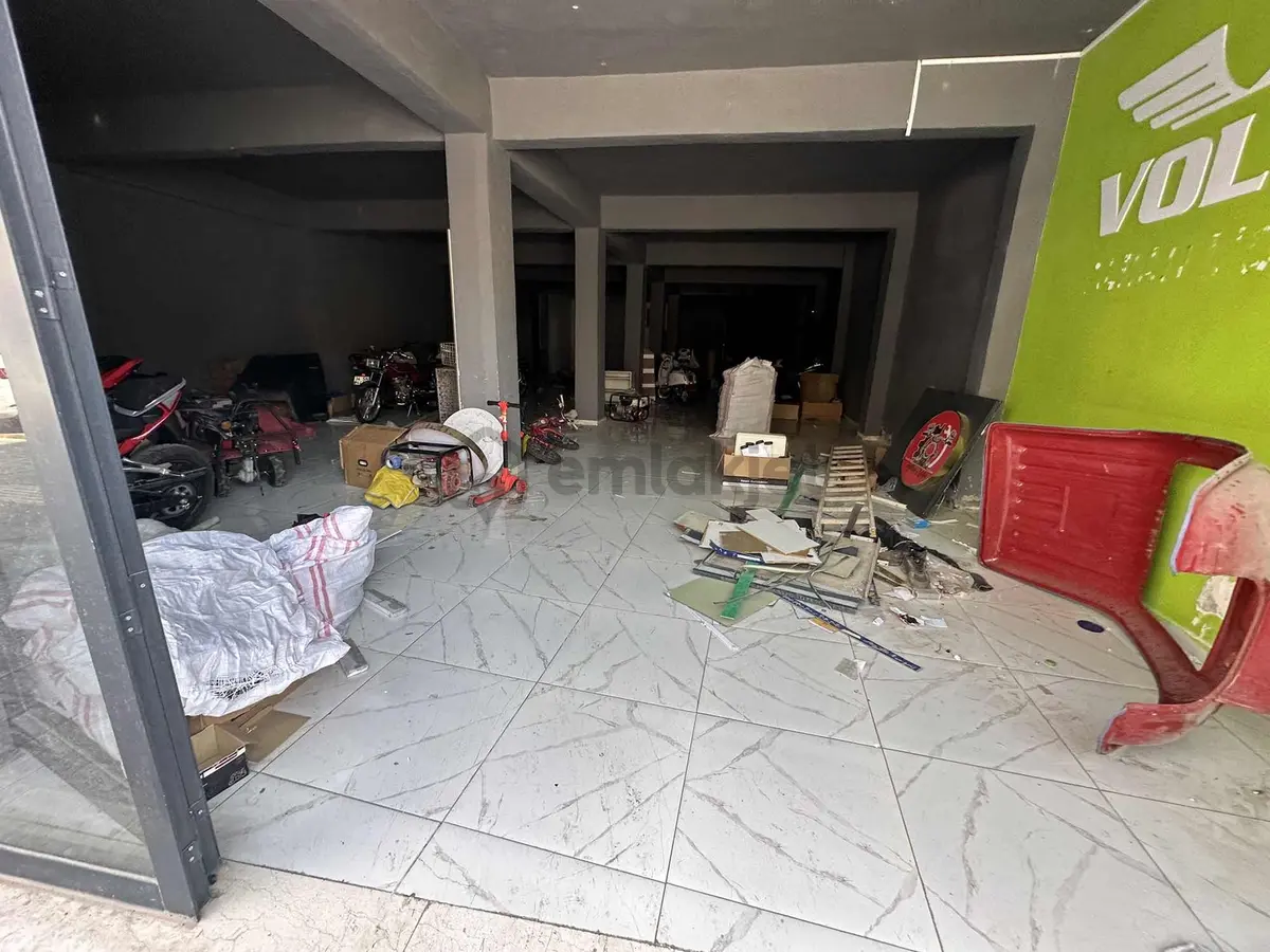 Kiralık Lozan Caddesi Üzerinde Dükkan - 10