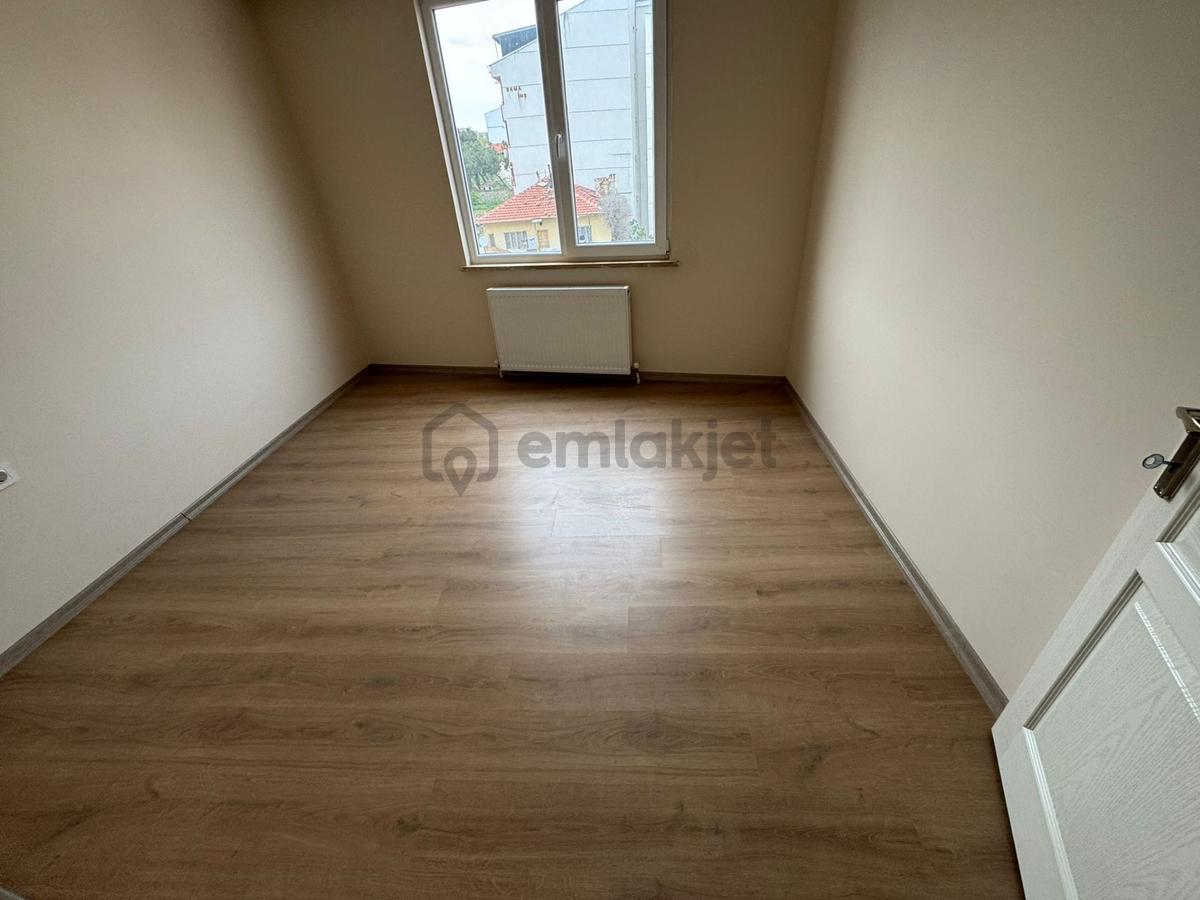 Namazgah Caddesinde Satılık 2+1 Sıfır Daire - 11