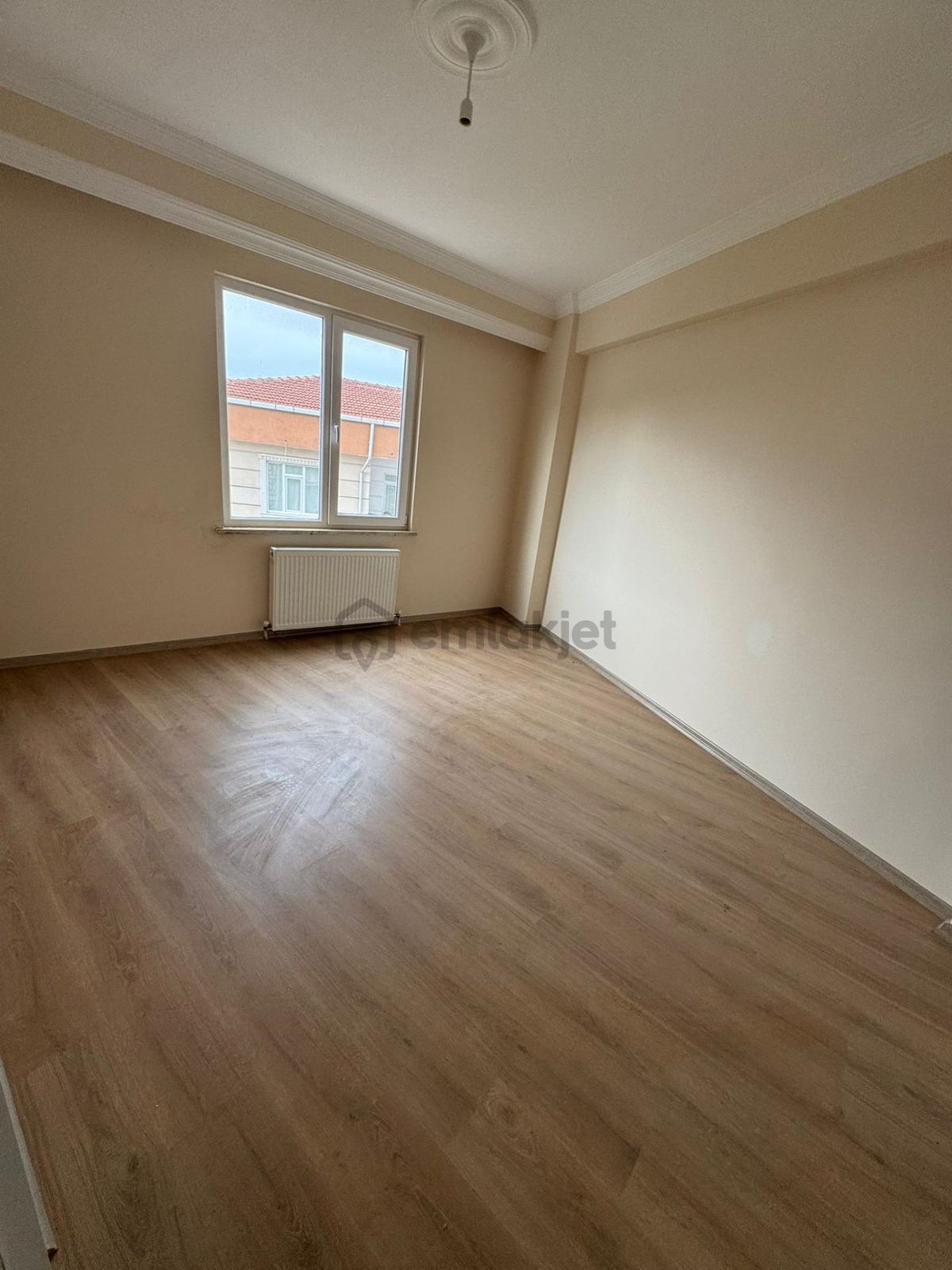 Namazgah Caddesinde Satılık 2+1 Sıfır Daire - 14