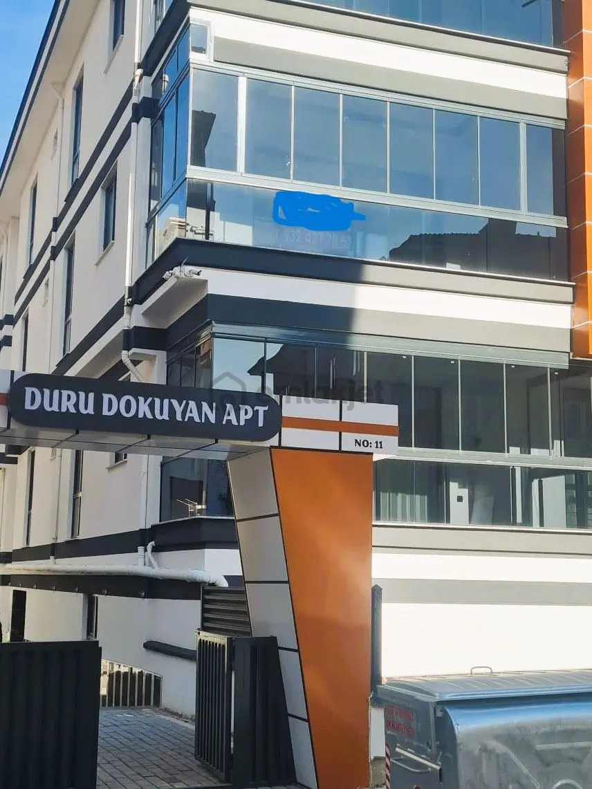 Bahçelievler'de Sıfır Binada Geniş Balkonlu 0+3 Daire