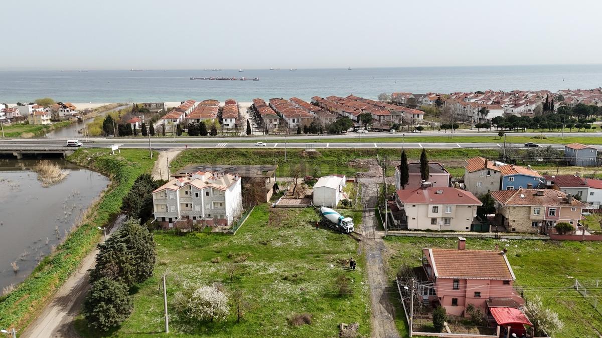Sultanköy'de Satılık Fırsat Villa Arsası - 14