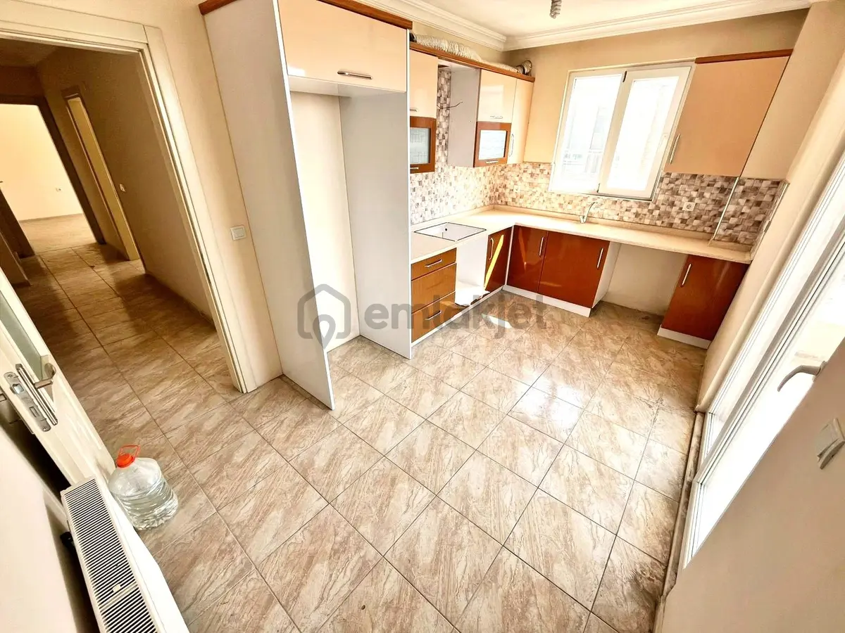 🏠blue Life Egen'den Gerçek İlan-kadıköy'de 3+1 Ön Cephe En Üst Kat Severlere Asansörlü Daire