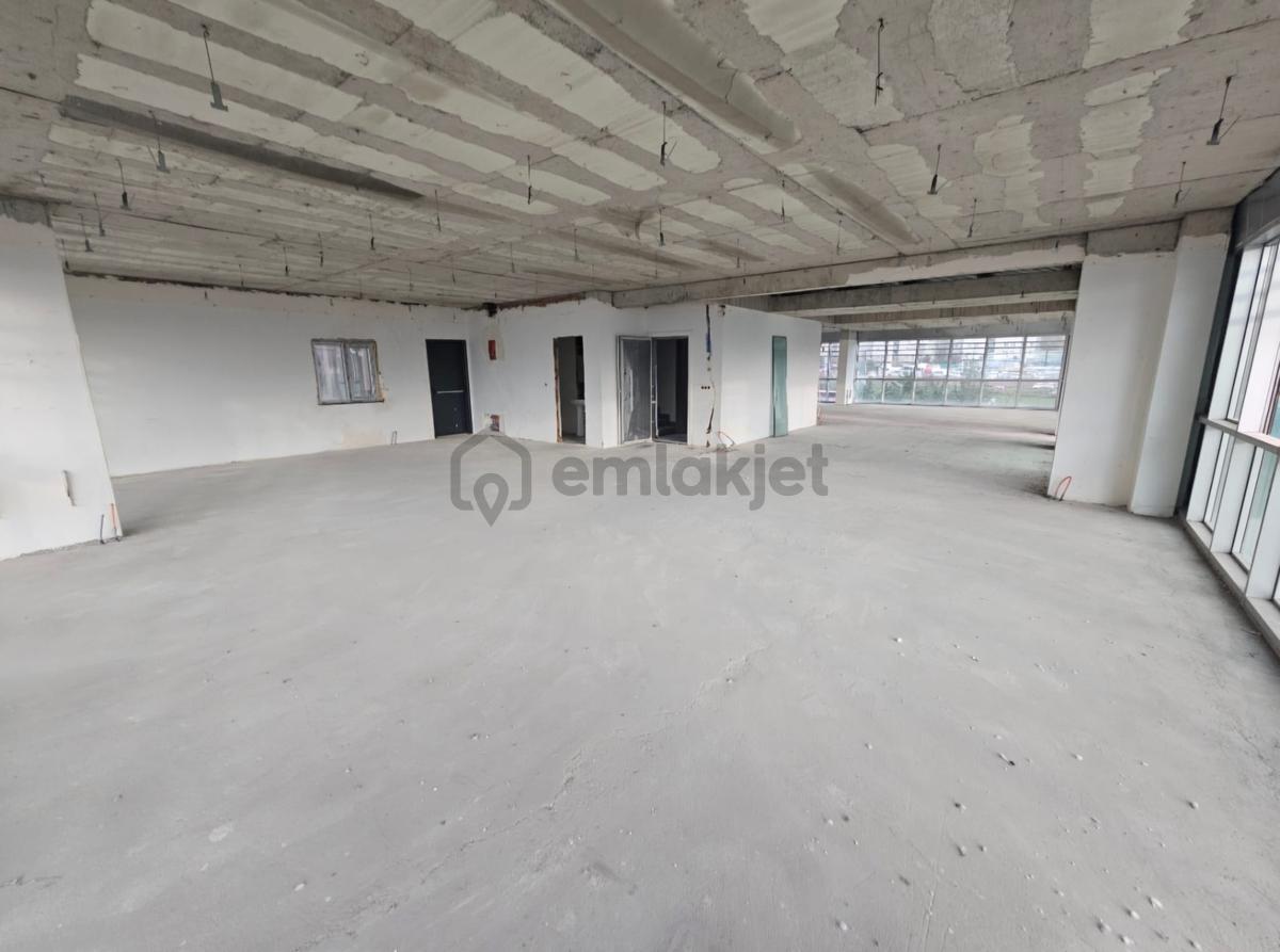 Maltepe E-5 Yanyolda 350 M2 Brüt Muhtesem Ofis - 16