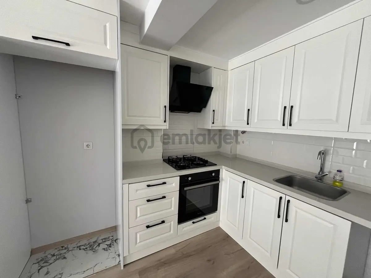 Lavınıa'dan Ebeveyn Banyolu Kiralık Daire - 19