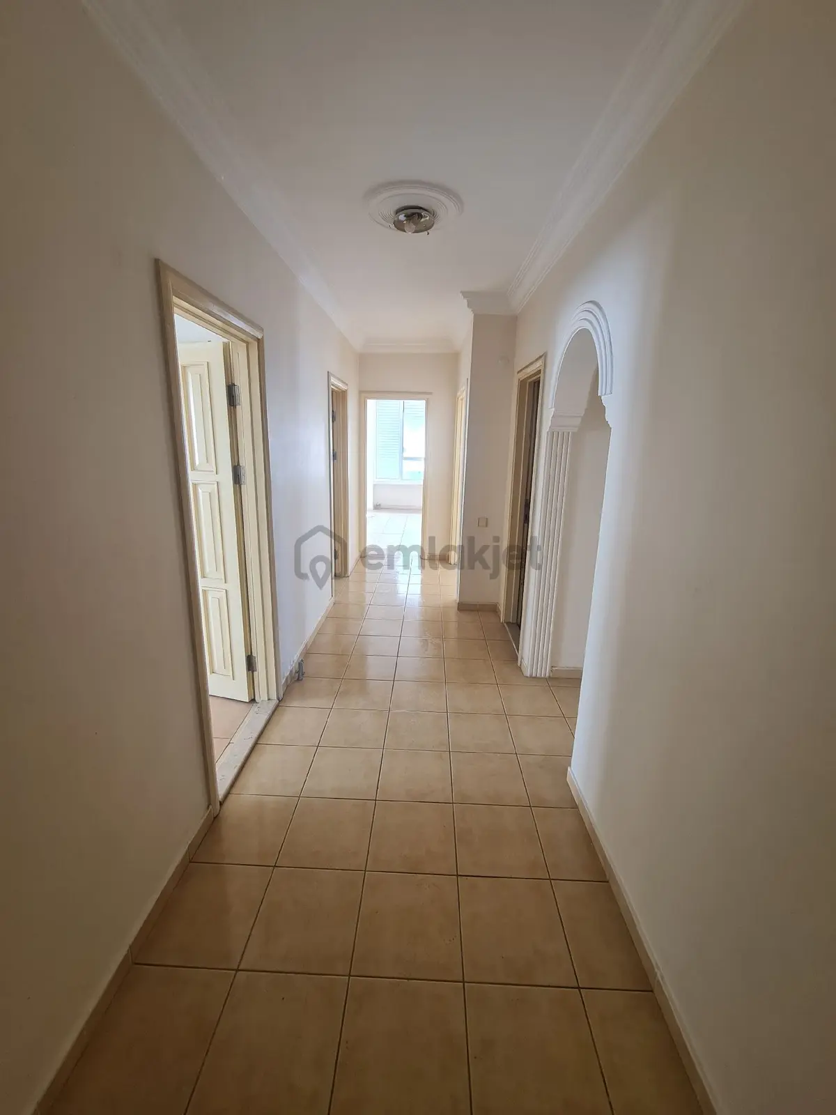 Şirinyalı 3+1 170 M2 Kiralık