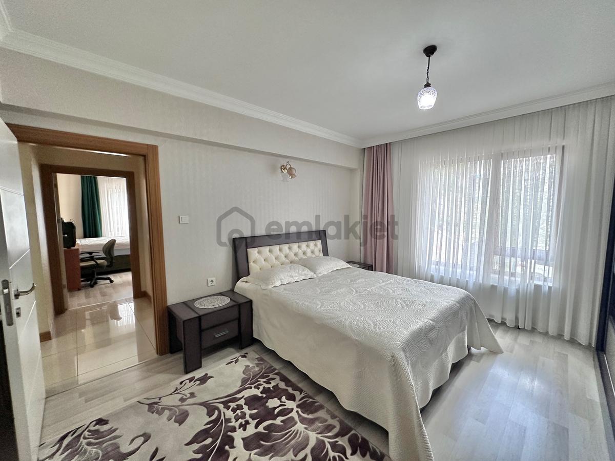 Keçiören Bağlarbaşında Site İçerisinde Asansörlü Daire - 26
