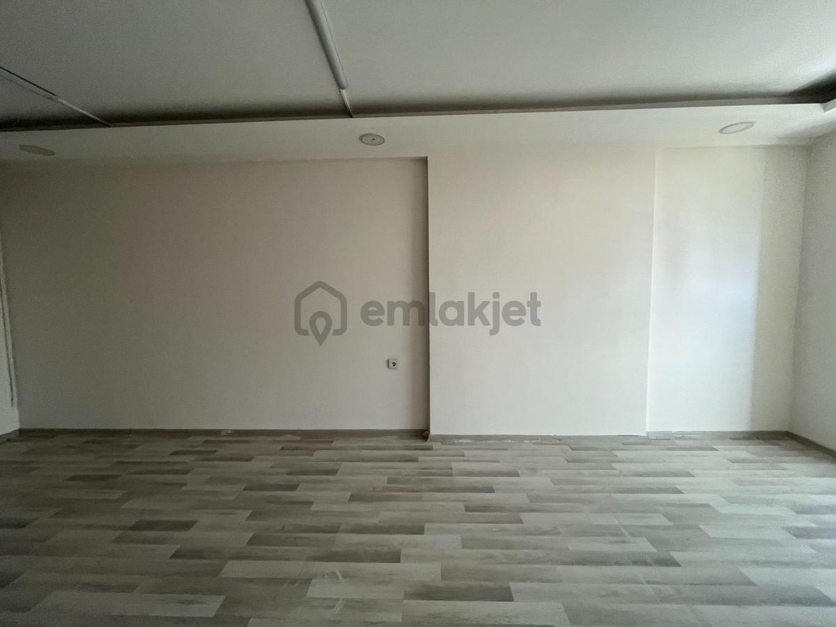 Seferihisar Merkez’de Kiralık Ofis - 3
