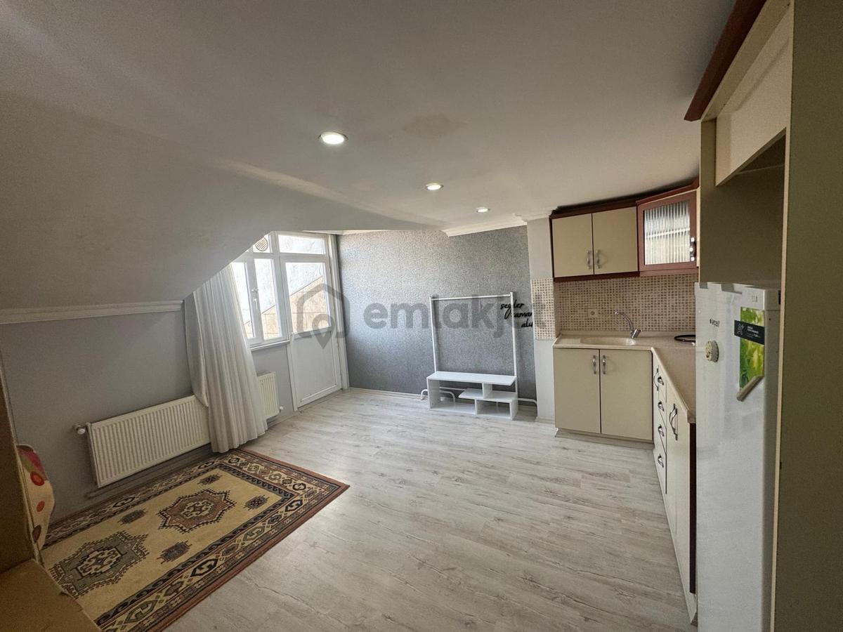Esenyurt Mehterçeşmede Merkezi Konumda 3+2 155m2 Dubleks Satılık - 18