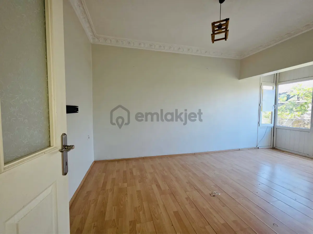 Üsküdar Aziz Mahmut Hüdayi 2+1 Daire - 3