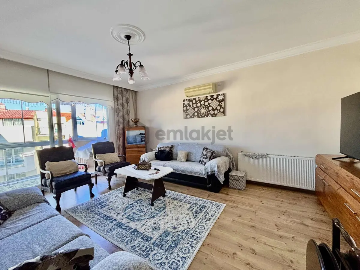 Kuşadası Deniz Manzaralı Net 130m2 3+1daire - 14