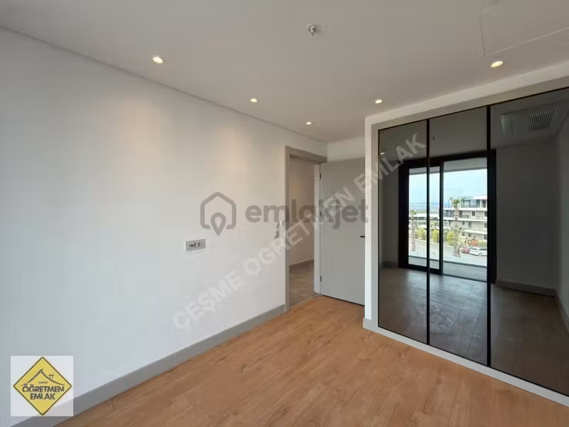 Çeşme Ayasaranda Denize Sıfır,prestij Projede 3+1 Teraslı Daire - 28