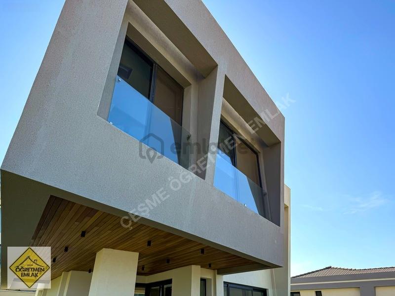 Çeşme Dalyanda Muhteşem Bahçe Muhteşem Manzaralı Villa - 33