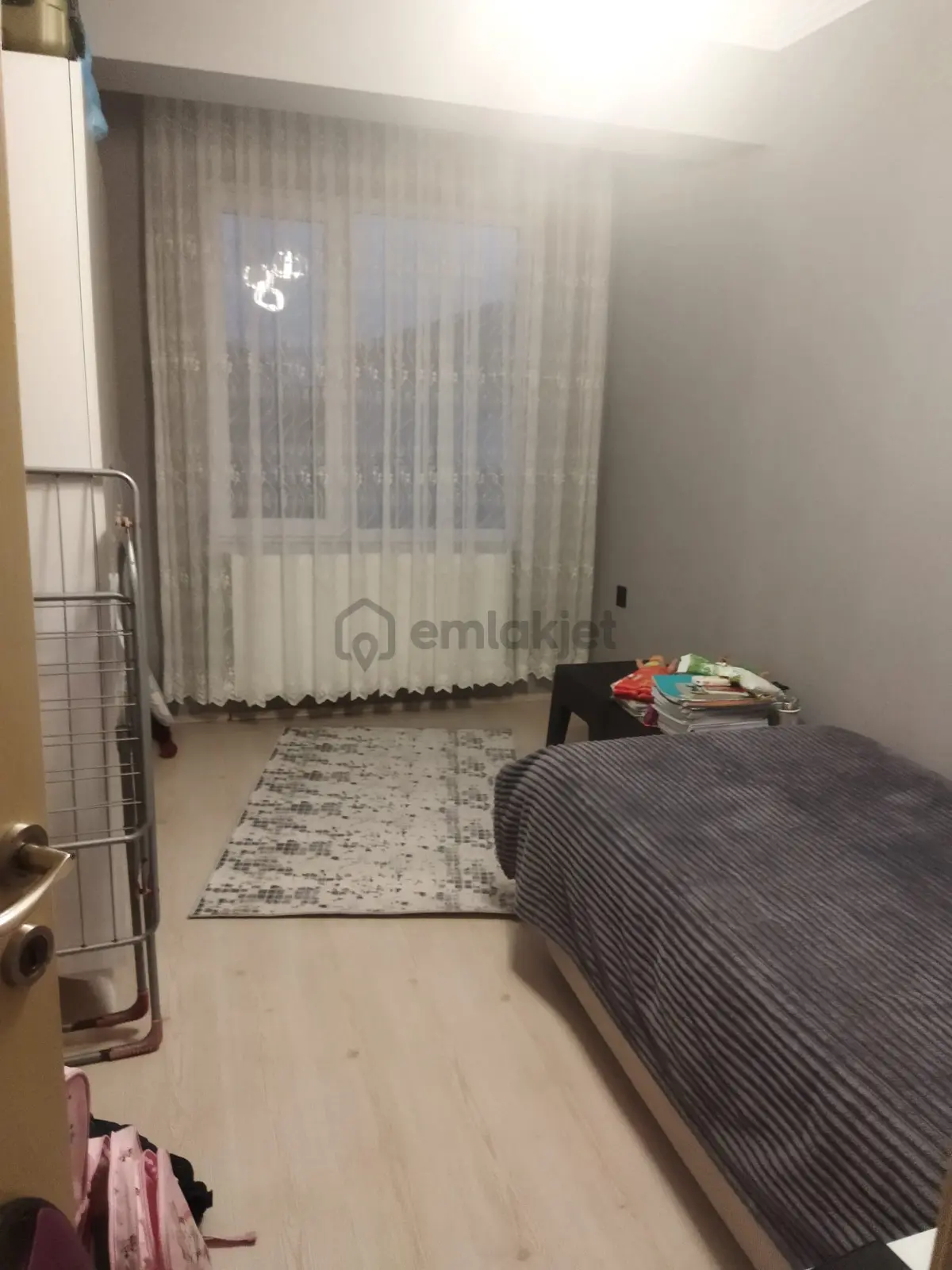 Konforlu Ve Geniş Kullanım Alanlı 3+1 Satılık Daire!! - 7