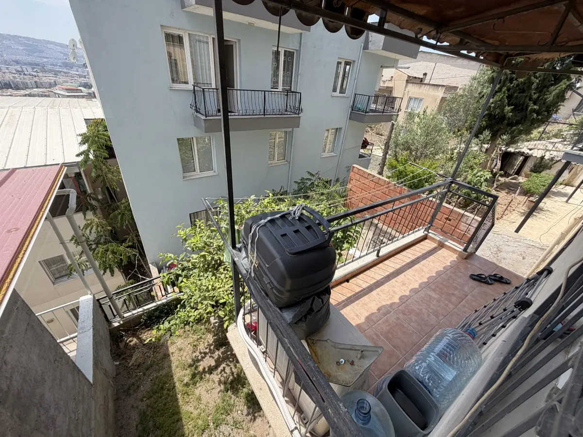 Bornova Kızılay Mahallesi’nde Satılık 2+1 Daire - 18