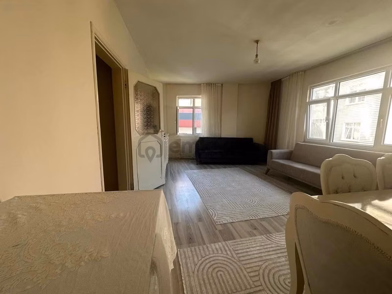 4 Levent Çeliktepe Katta Tek 2+1 Satılık Geniş Daire Merkezi - 4