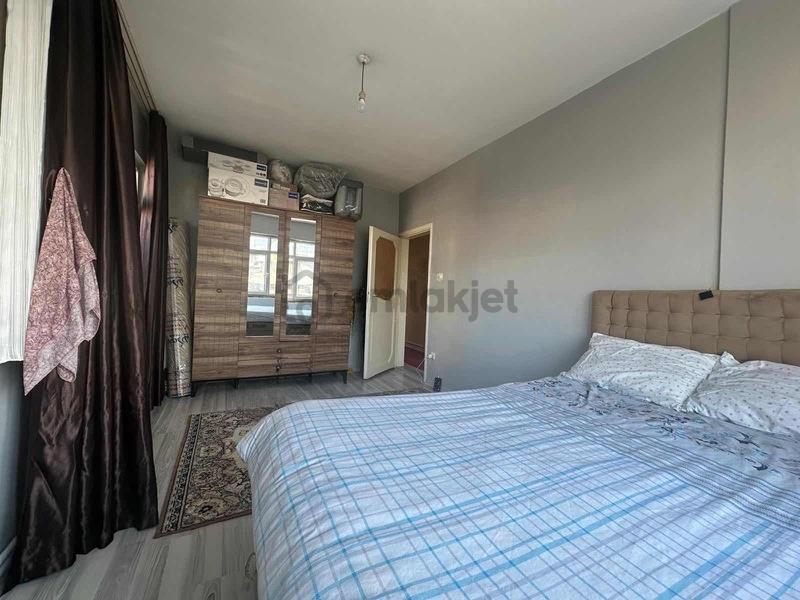 4 Levent Çeliktepe Katta Tek 2+1 Satılık Geniş Daire Merkezi - 6