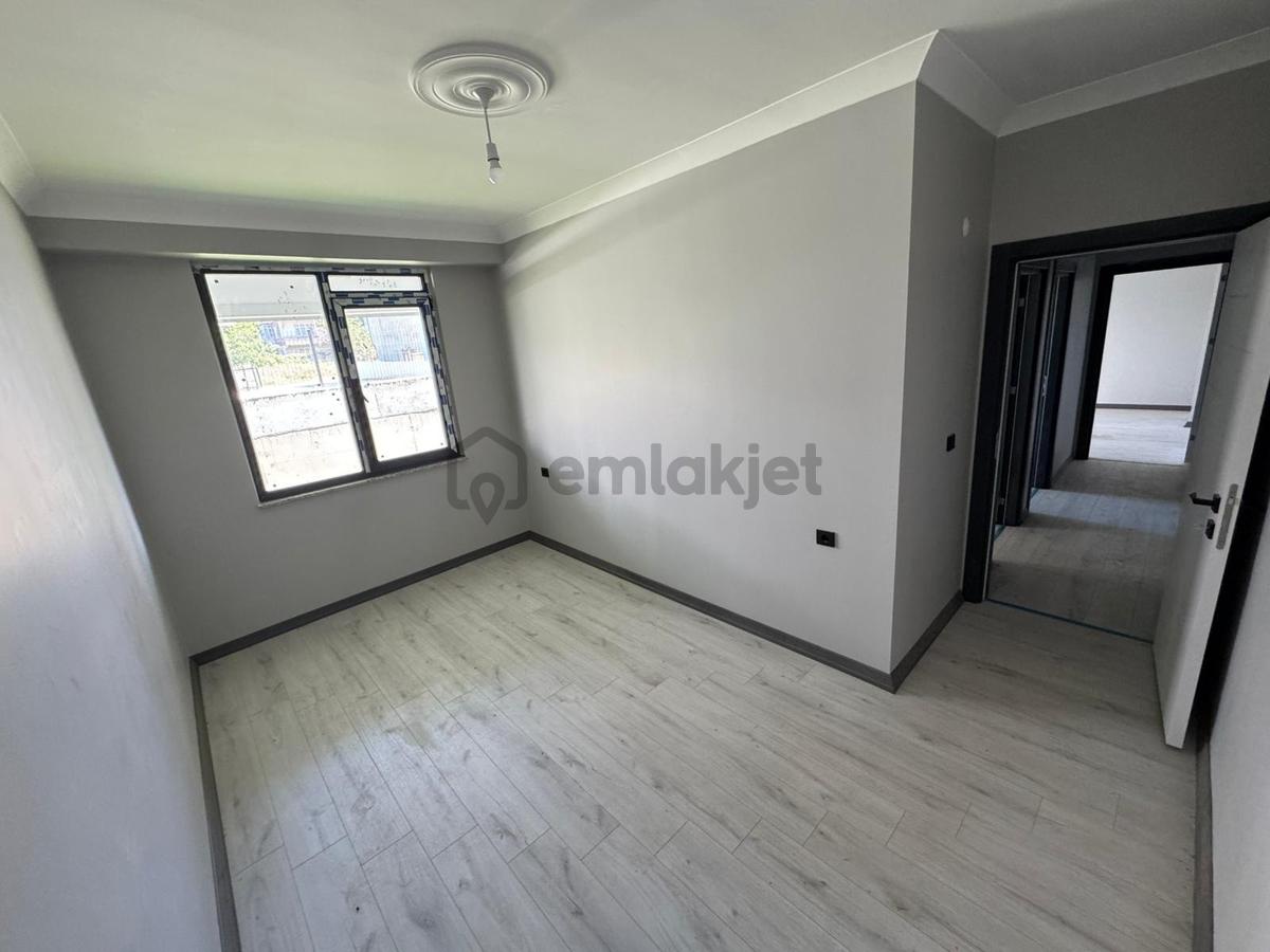 Hatip'te 2+1 Giriş Katta Daire - 10