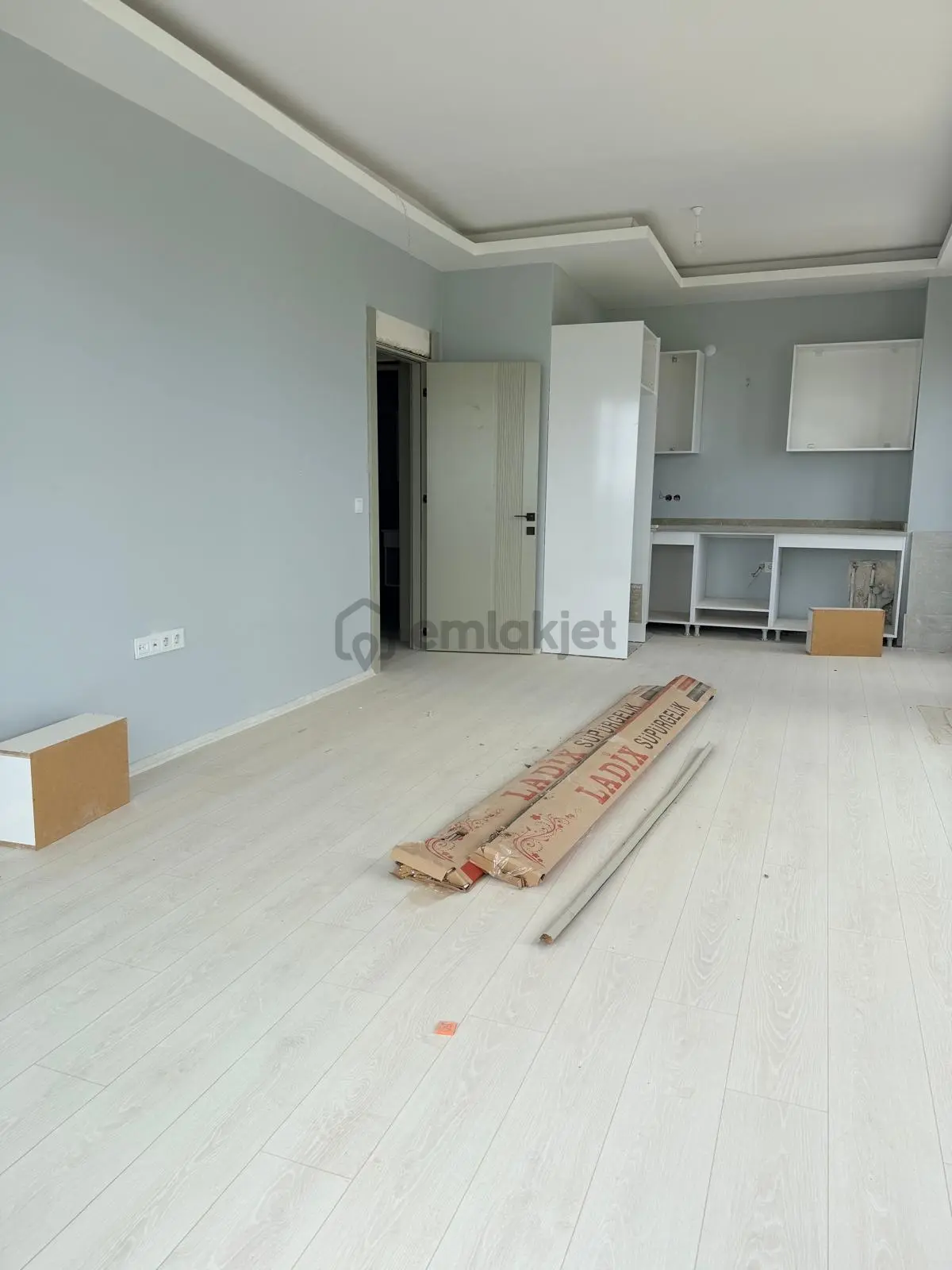 Altıntaşta Site İçi Havuzlu | 2+1 Ebeveyn Banyolu | - 12