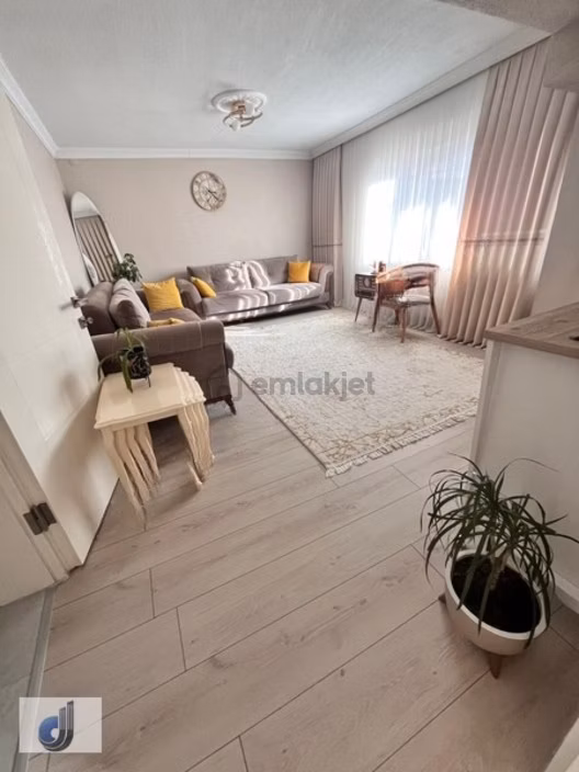 13 Eylül Mahallesinde Satılık Müstakil Ev - 9