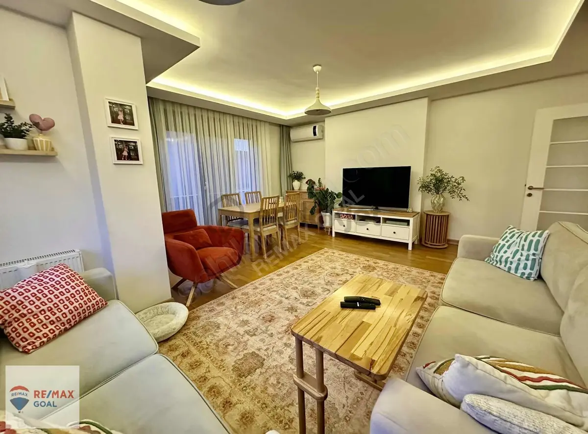 Acıbadem De Metrobüse Yürüme Mesafesinde Satılık 3+1 Daire - 6