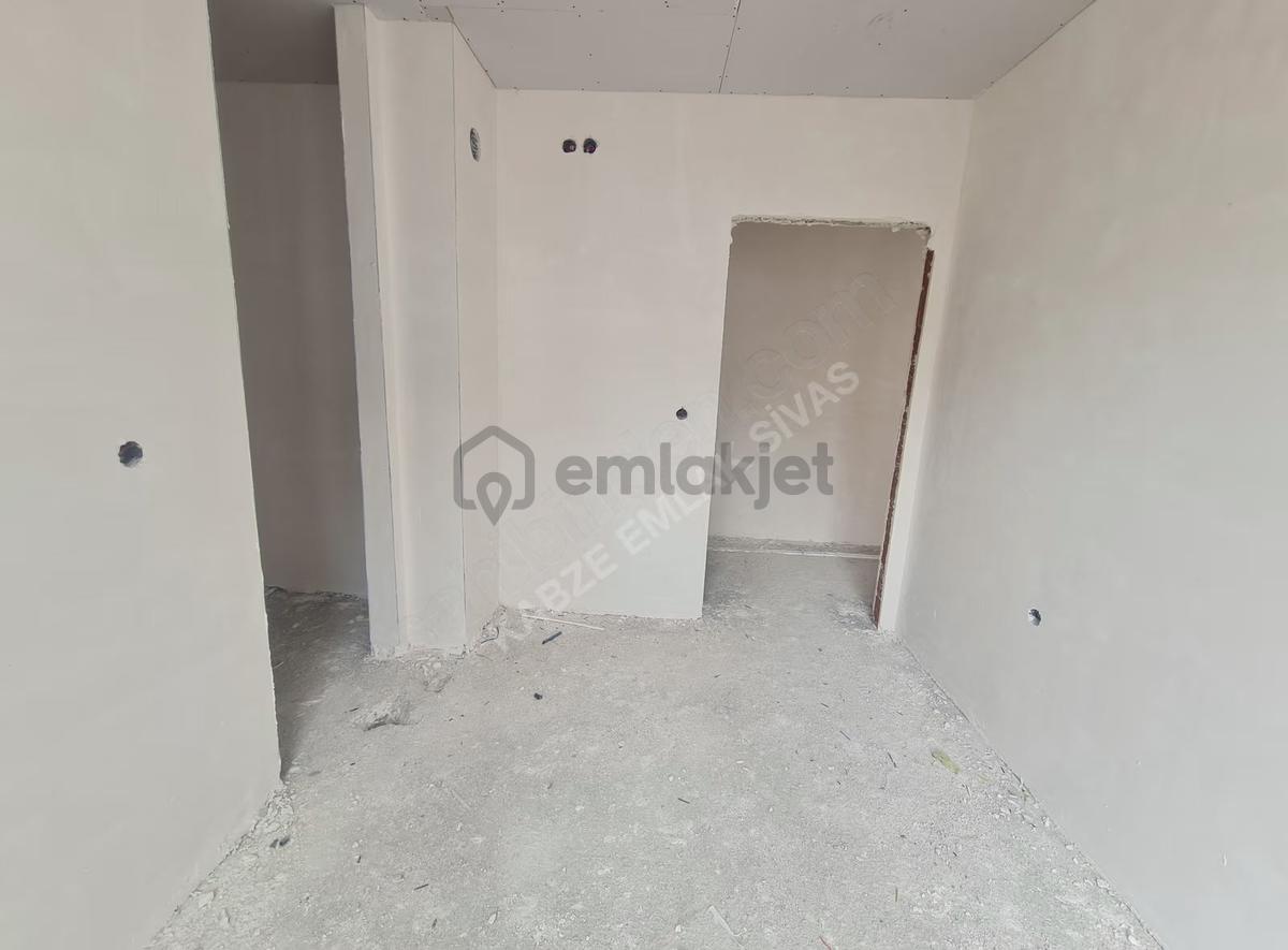 Kardeşler Mahallesi'nde Satılık Lüks 2.5+1 Daire - 2