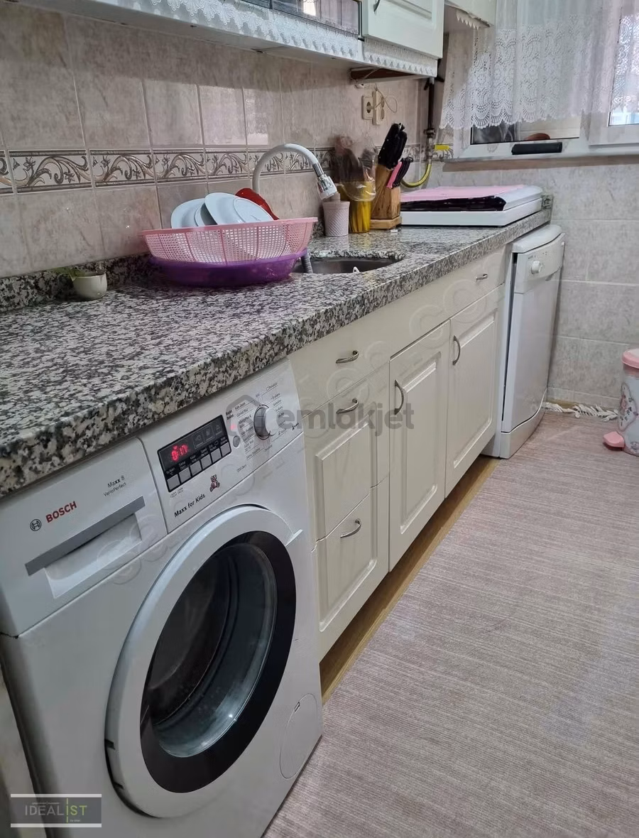 Ortakö'de Mükemmel Konumda Tadilat Yapılmış 2+1 - 10