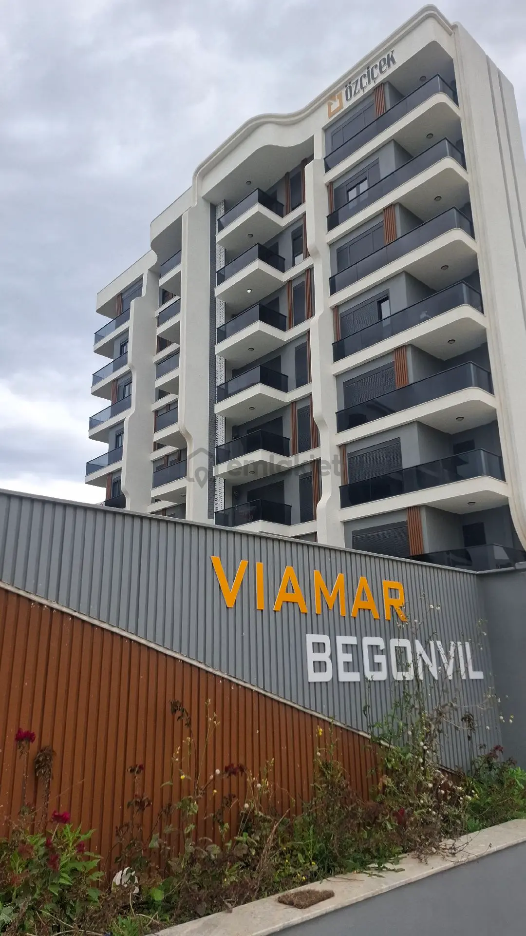 Altıntaşta Kiralık Lüx Sitede Sıfır 1+1