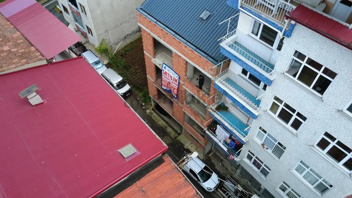 Trabzon'da Satılık Karkas Bina - 20
