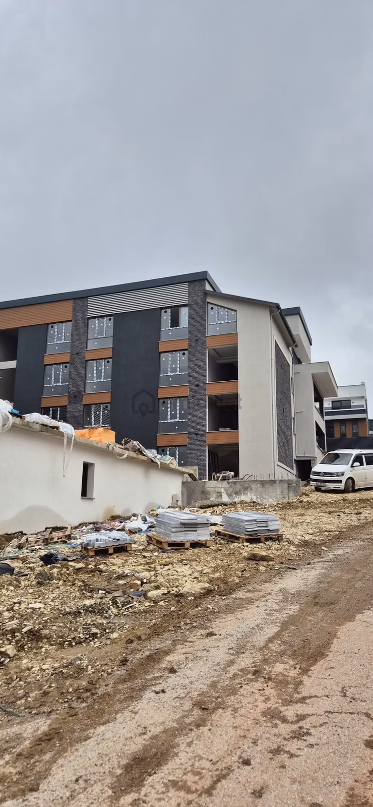 Kabaoğlun'da Üniversite Yolunda Site İçi 88 M2 1+1 Dubleks Daire - 25