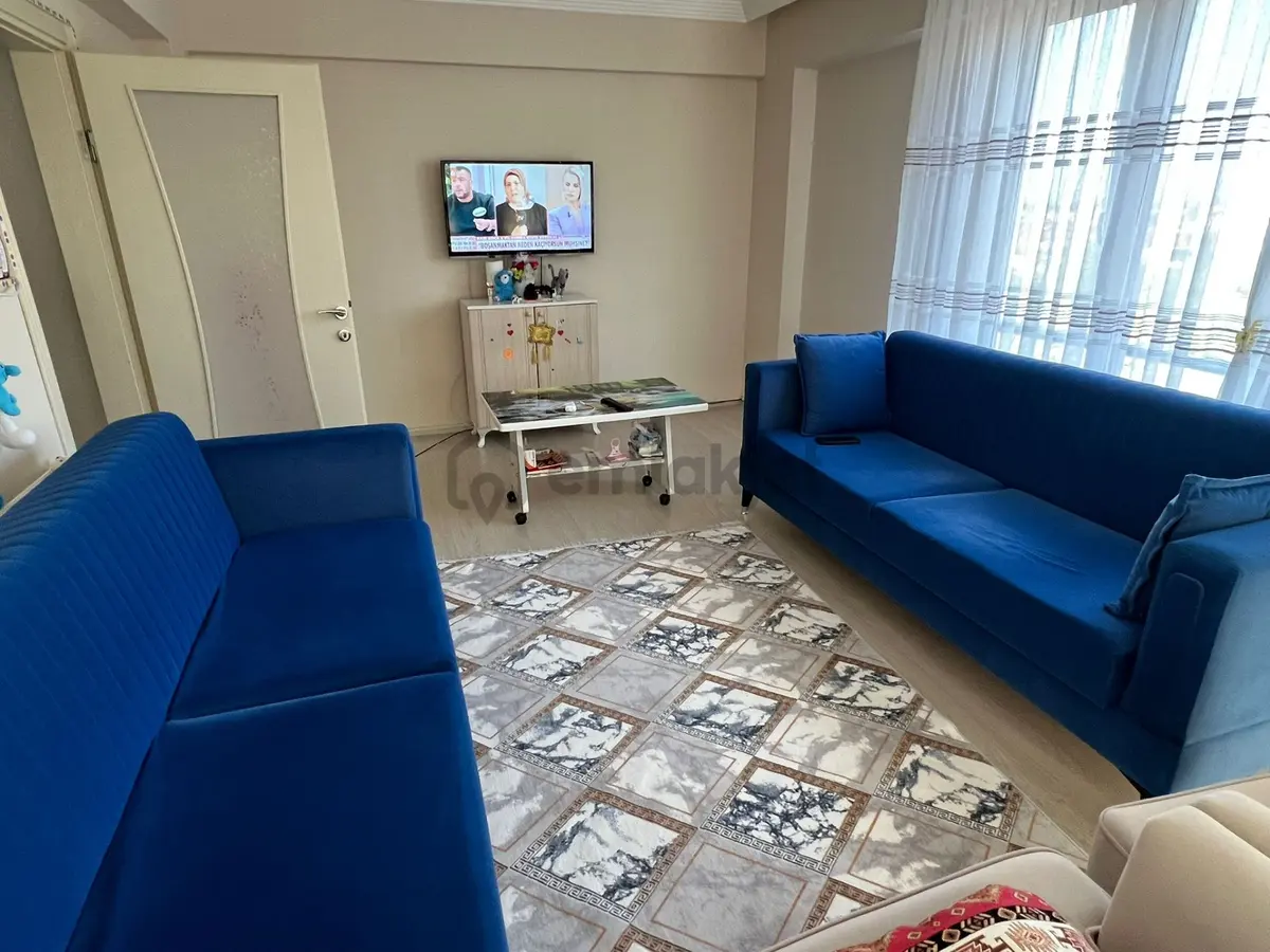Çok Acil Satılık...mutfak Ayrı 2+1 & Çift Balkon & Çift Vc - 21