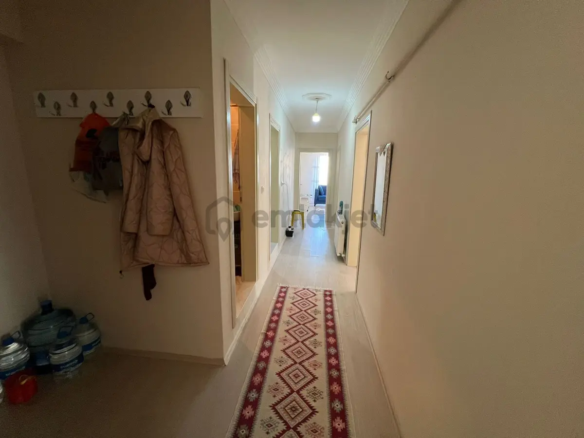 Çok Acil Satılık...mutfak Ayrı 2+1 & Çift Balkon & Çift Vc - 15