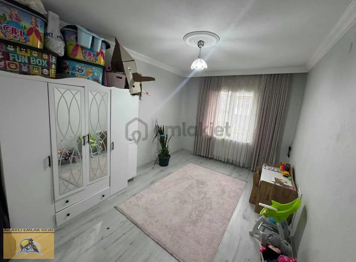 Eski Devlet Hastanesi Mevkinde 3+1 140m2 Geniş Yeni Daire - 18