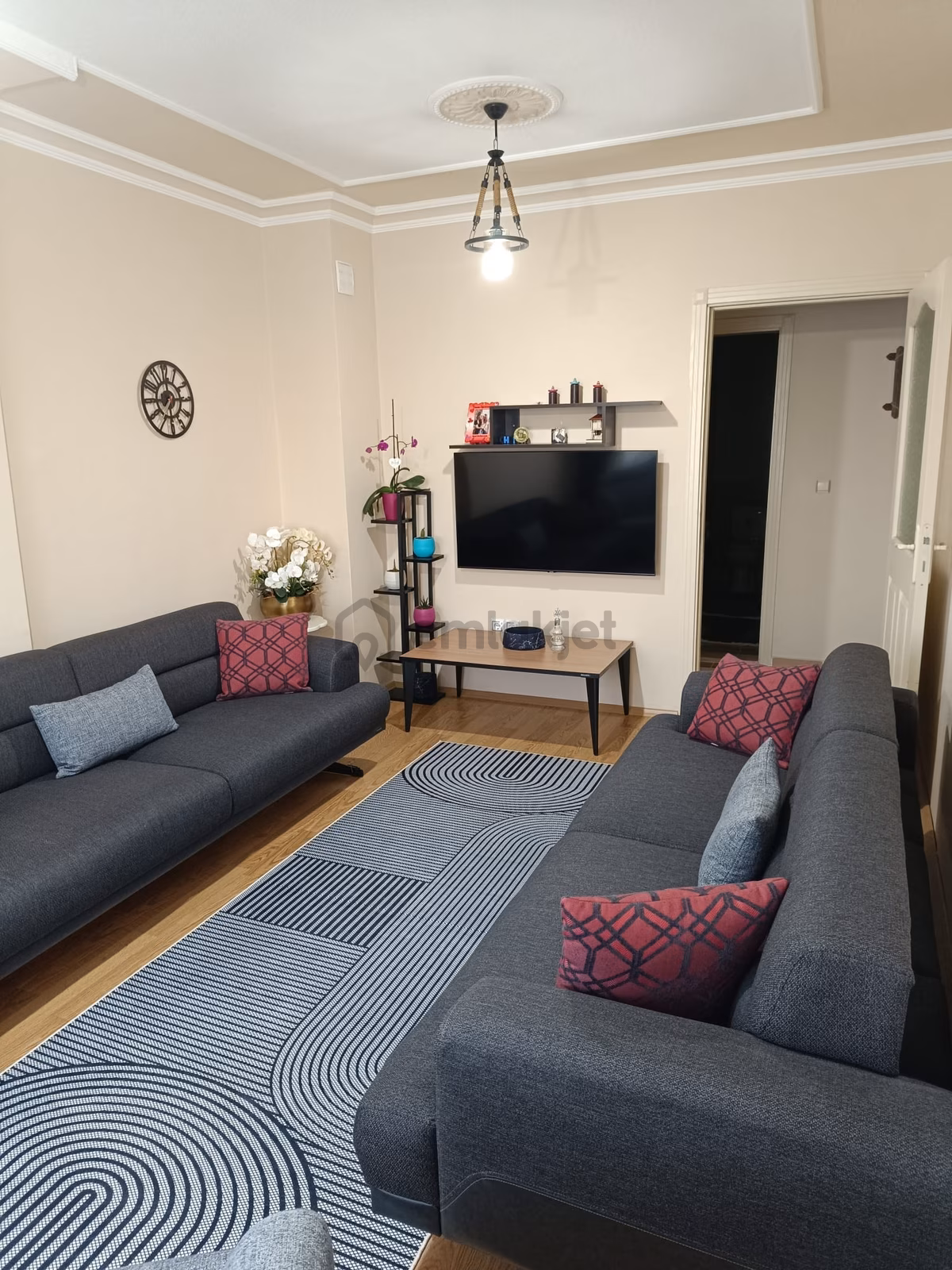 Aksaray Toki 3. Etapta Satılık 2+1 Yapılı, Cadde Cepheli - 3