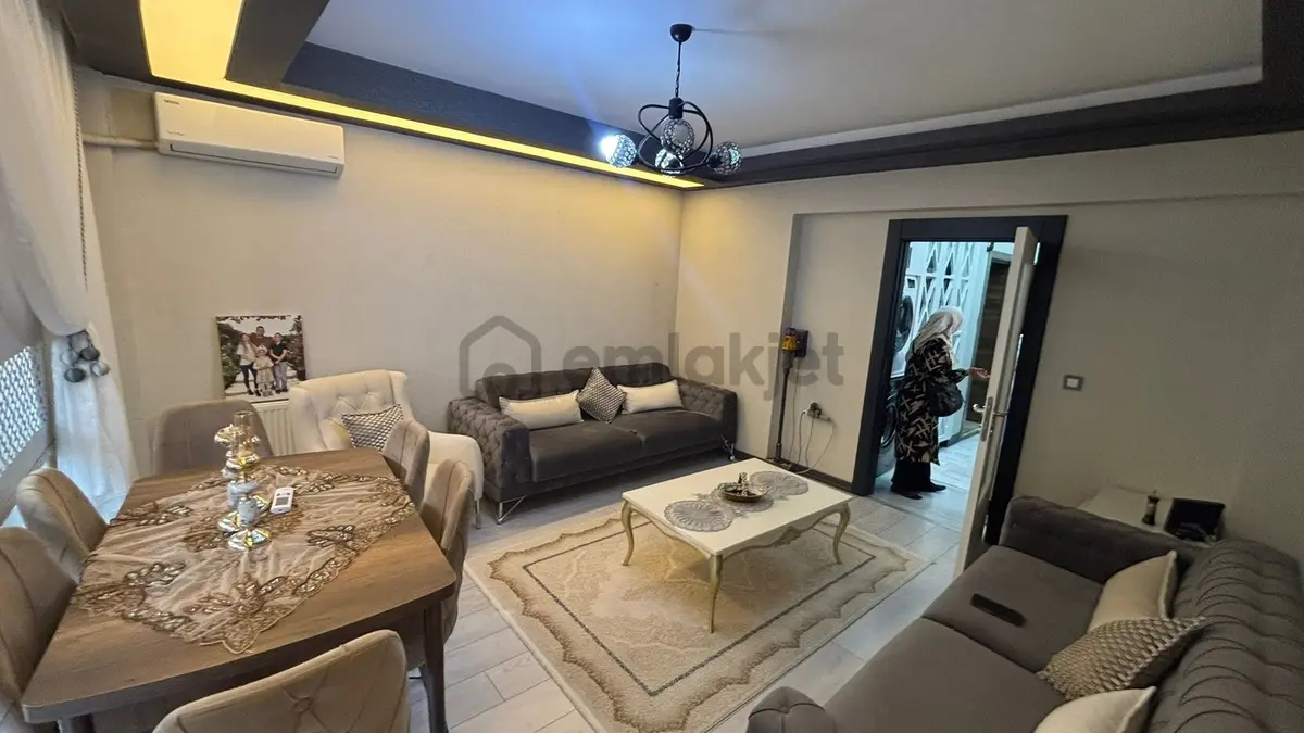 Esertepe'de E. Banyolu G.odalı Full Yapılı Satılık Daire - 15