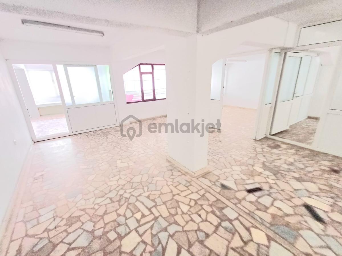 Maltepe Fındıklı 300m² Ofis Katlı Depo - 9