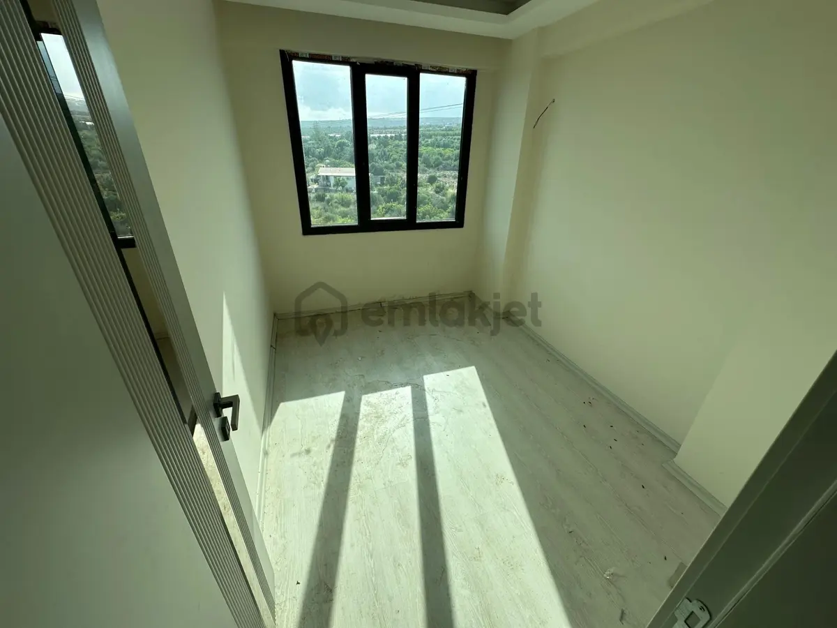 Ayaş'ta Havuzlu Site İçerisinde Satılık 2+1 Daire - 22