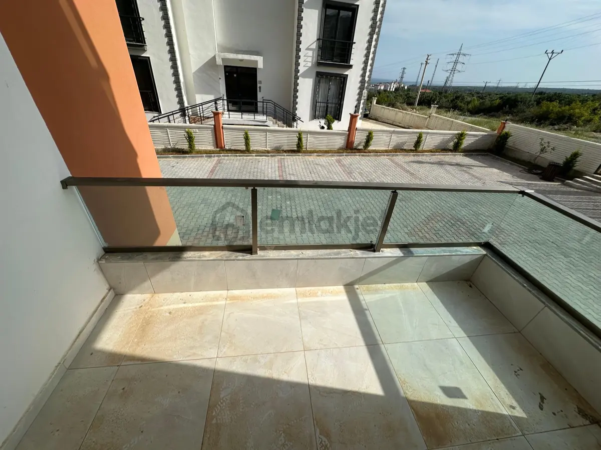 Ayaş'ta Havuzlu Site İçerisinde Satılık 2+1 Daire - 16