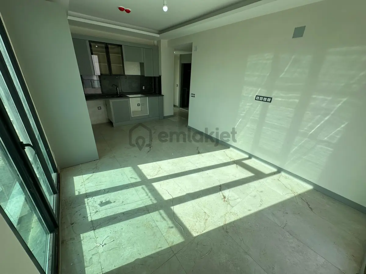 Ayaş'ta Havuzlu Site İçerisinde Satılık 2+1 Daire - 15