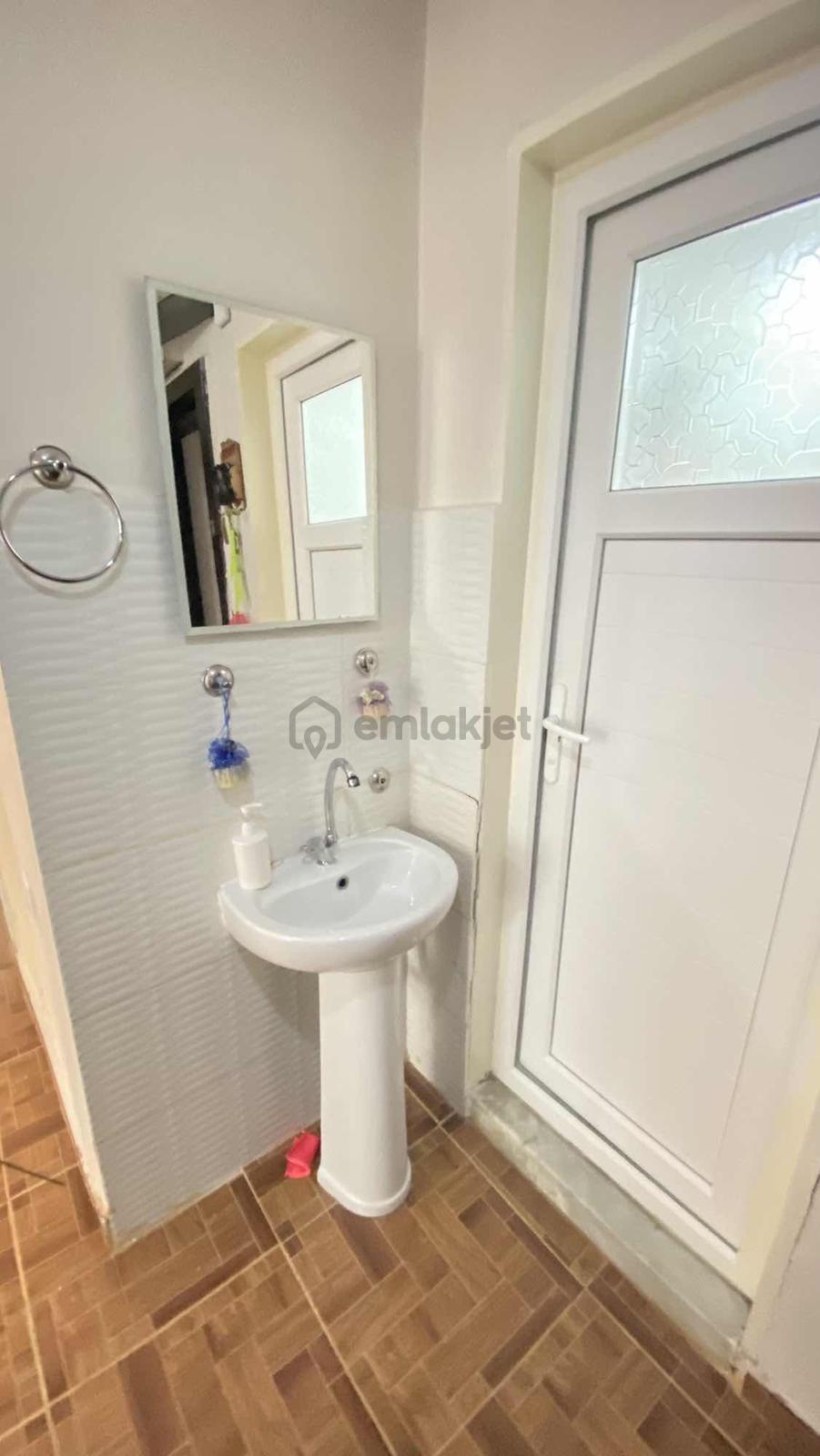 Kiralık 2+1 - 18