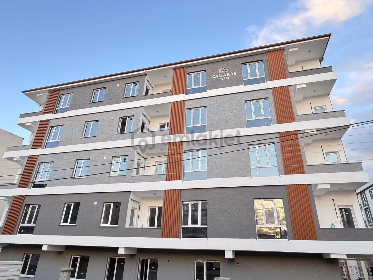 'kapaklı Yuvam Merkezi Konum Satılık 2+1 80mk Daireler''