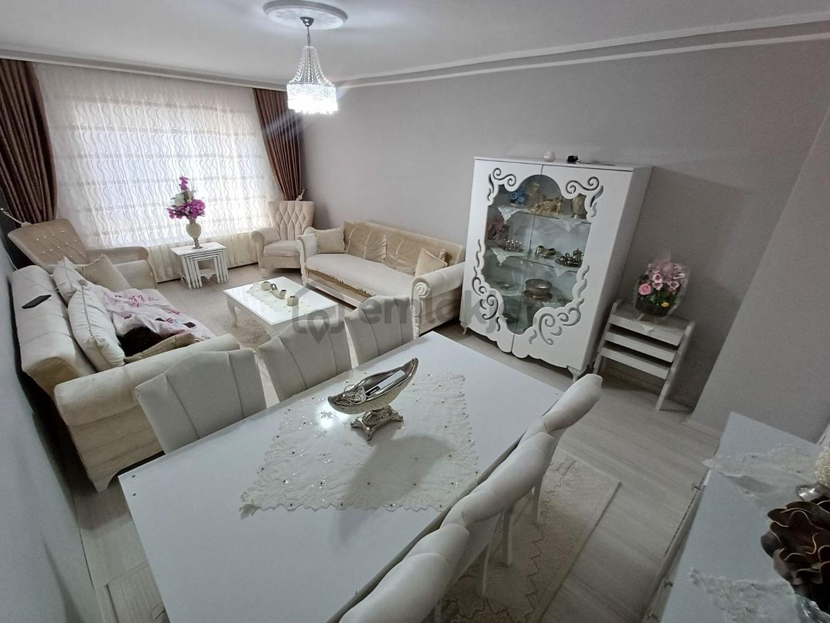 Andiçen Mahallesinde Merkeze Yakın 3+1 Full Yapılı Satılık Daire - 7