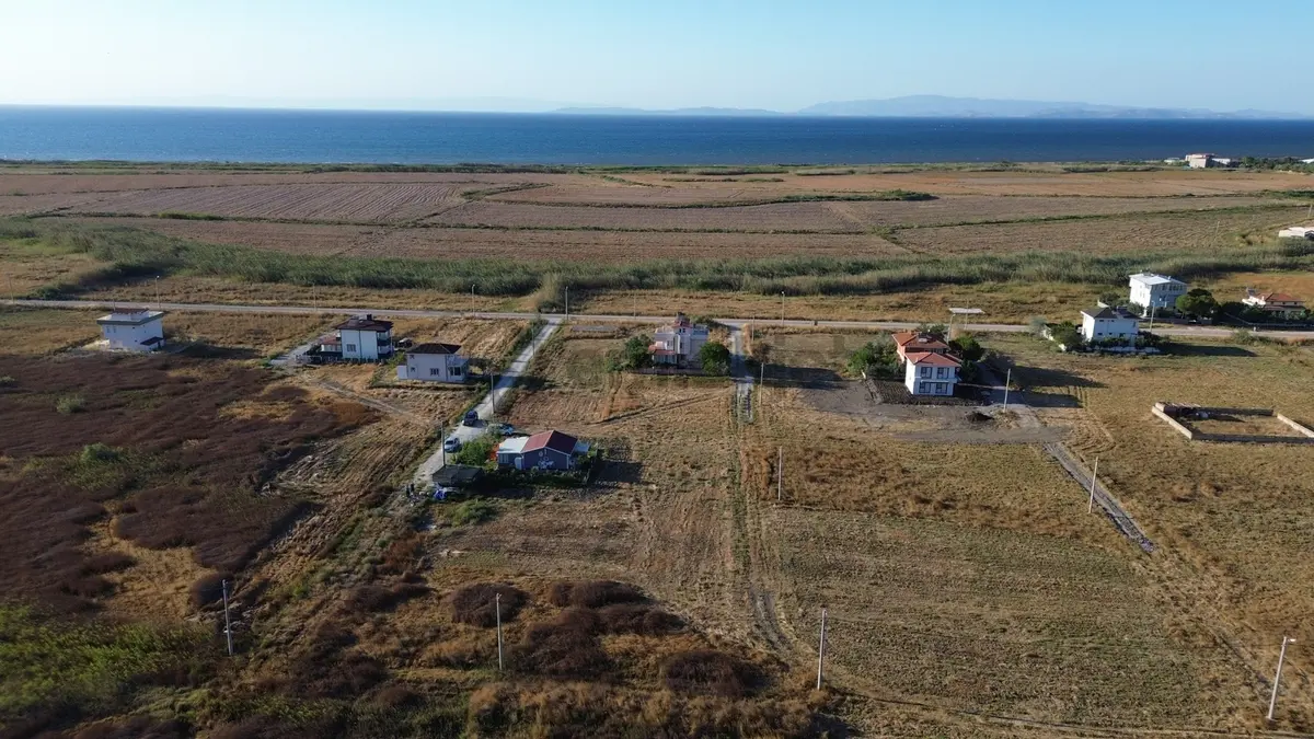 Denizkent Çiftecesmeler Mah.denize Yakın 290 M2 Arsa - 10