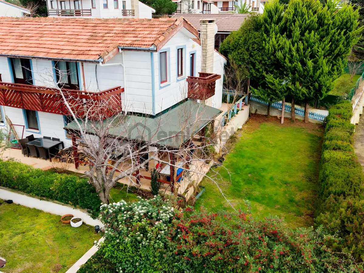 Özel Mimarili Ve Yüksek Tavanlı - 5